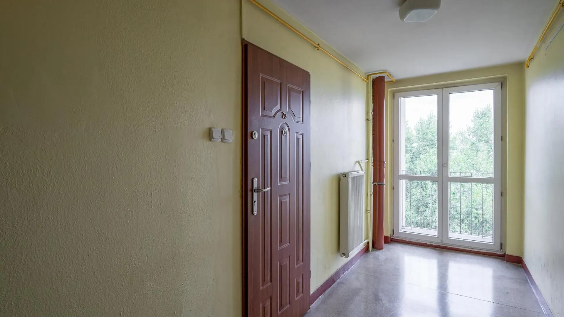 ורשה Olszowa 8 By The River Apartment פולין